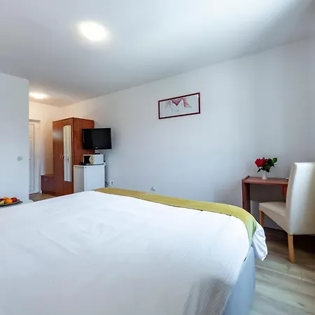 Doris Apartment Zaton (Dubrovnik-Neretva)