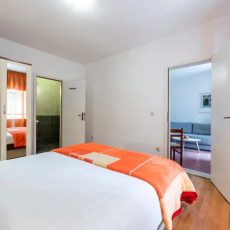 Doris * Zaton (Dubrovnik-Neretva)