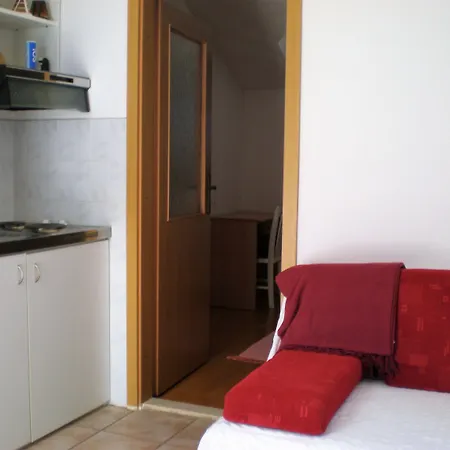 Apartment Doris Zaton (Dubrovnik-Neretva)