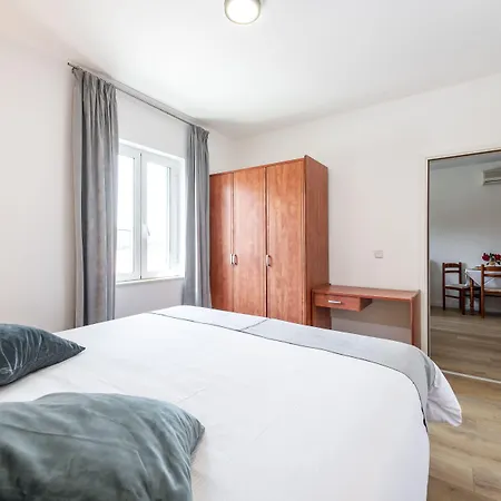Doris Apartman