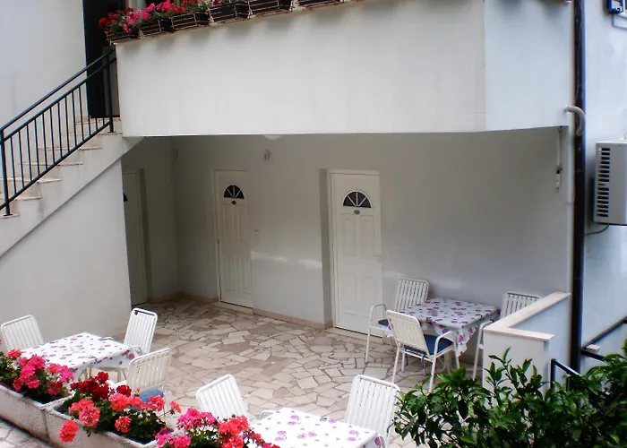 Doris شقة زاتون