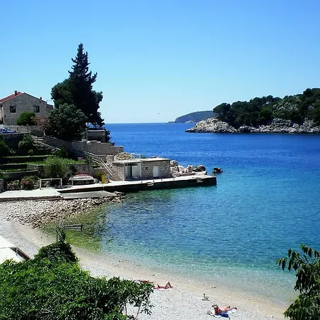 Doris Zaton (Dubrovnik-Neretva)